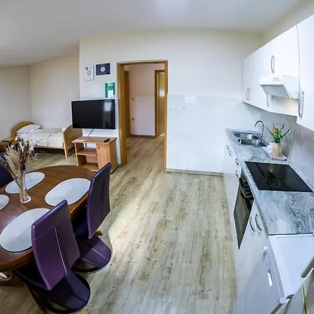 Zimzeleni Apartamento